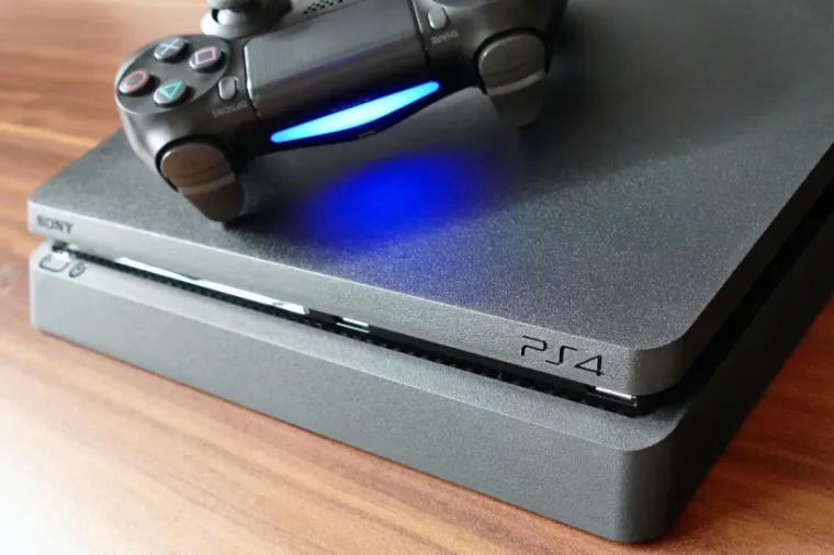 Ma Playstation 4 ne détecte pas ma manette, Maisons-Laffitte, Culture gaming